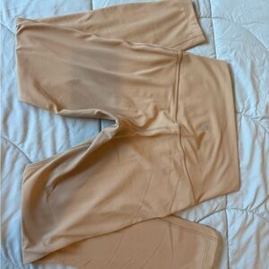 Lululemon Tan High-Waisted Leggings